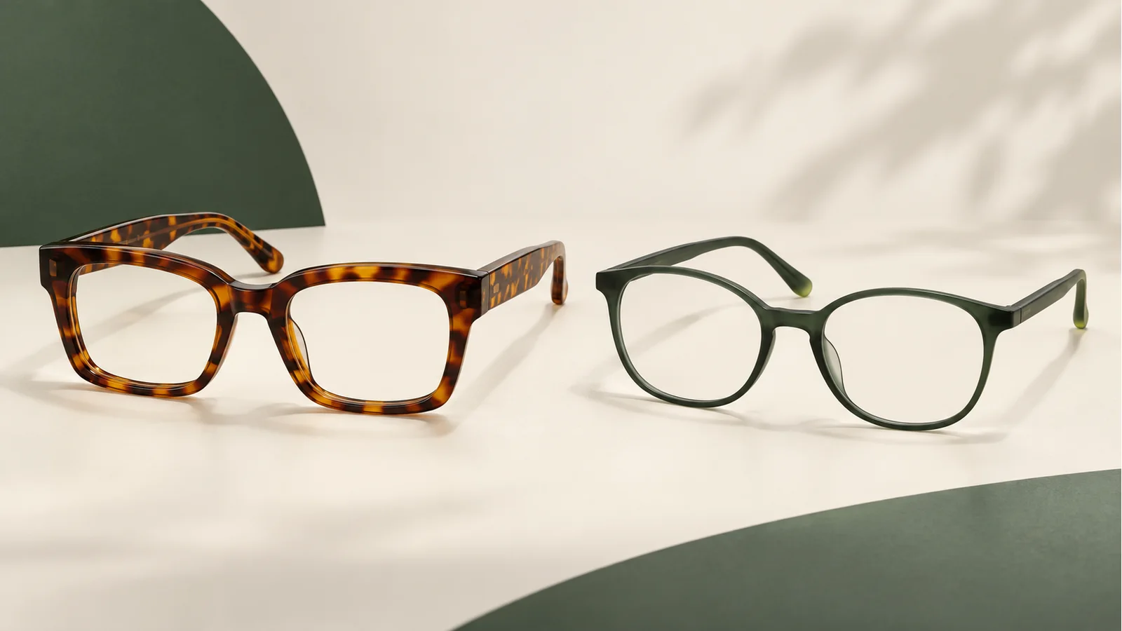 Illustrative comparison of thick and thin plastic-style frames, not material verification